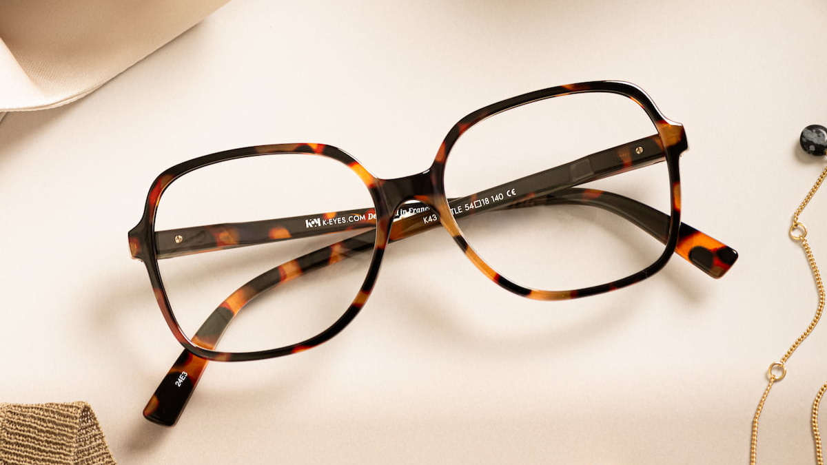lunettes-de-lecture-femme-tendance-vente-a-domicile-T43