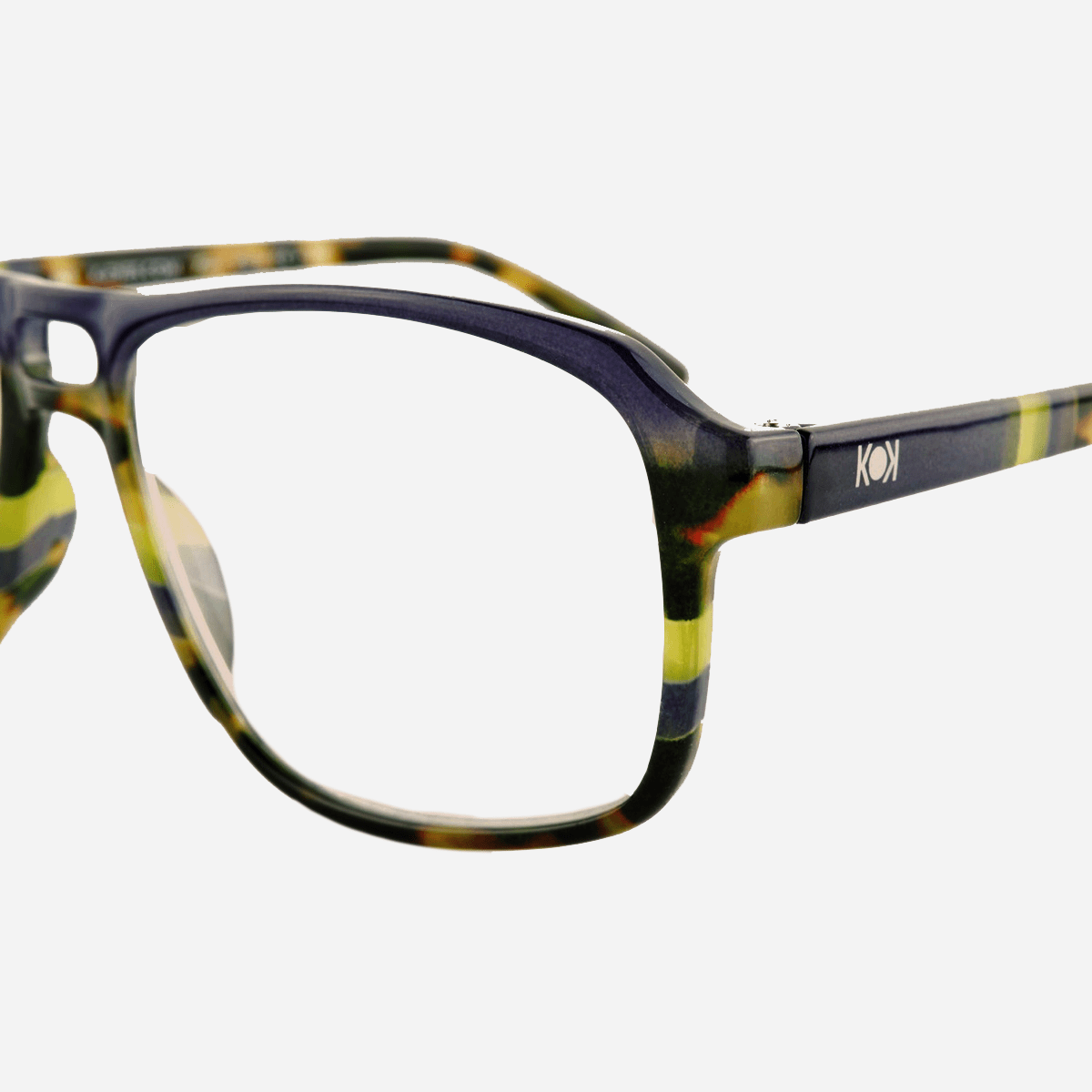 lunettes-de-lecture-homme-presbyte-vente-a-domicile-T30-LITTORAL