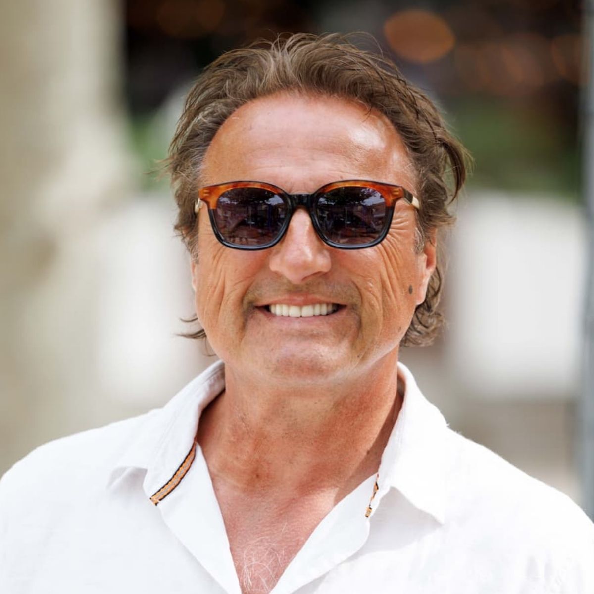 N°16 Lunettes de soleil