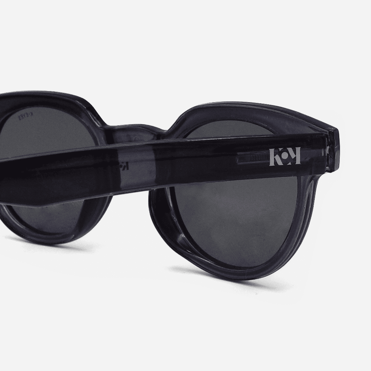 lunettes-de-soleil-tendance-essayage-domicile-vdi-T26-TROPZ