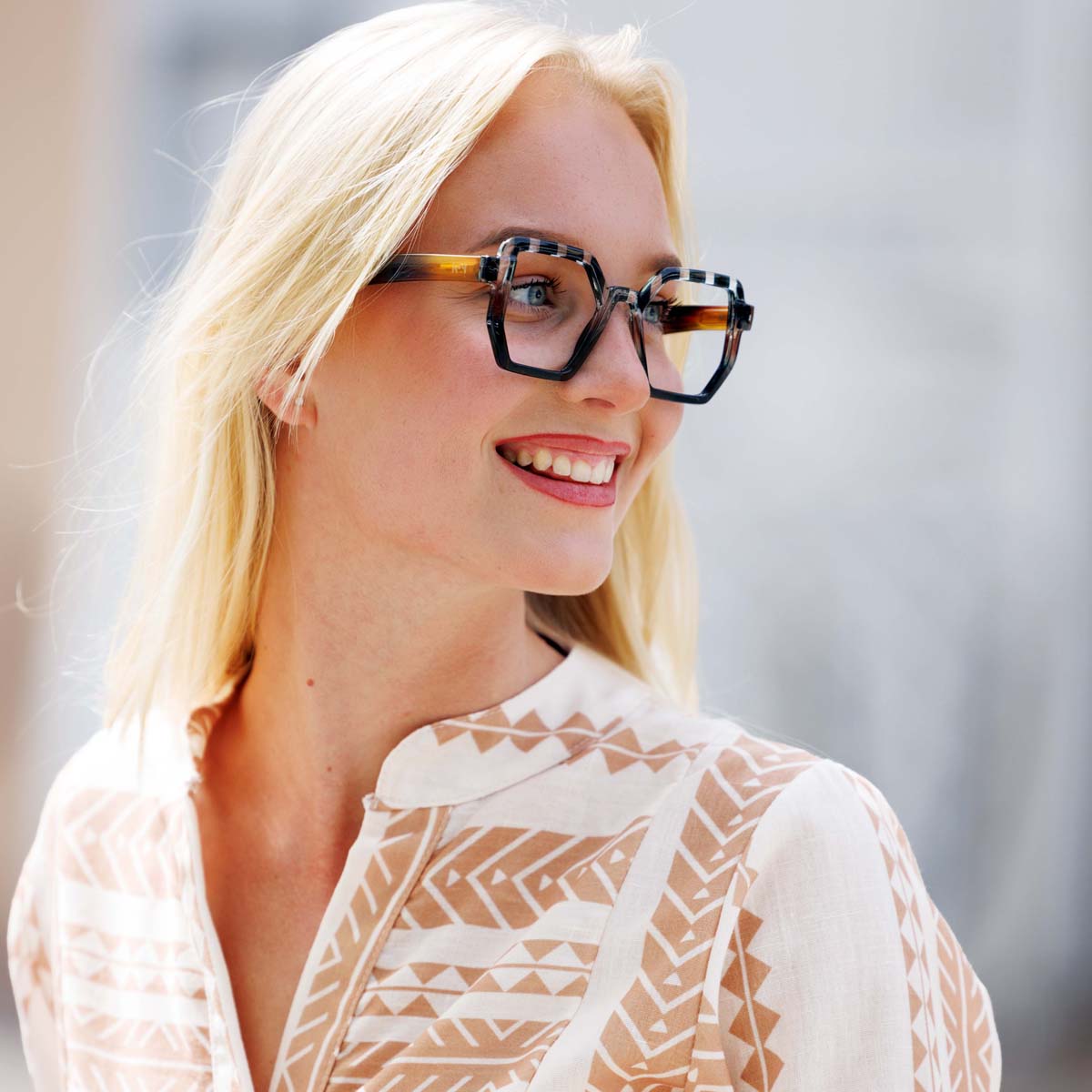 lunettes-lecture-femme-originales-qualite-T42-ZEBRA