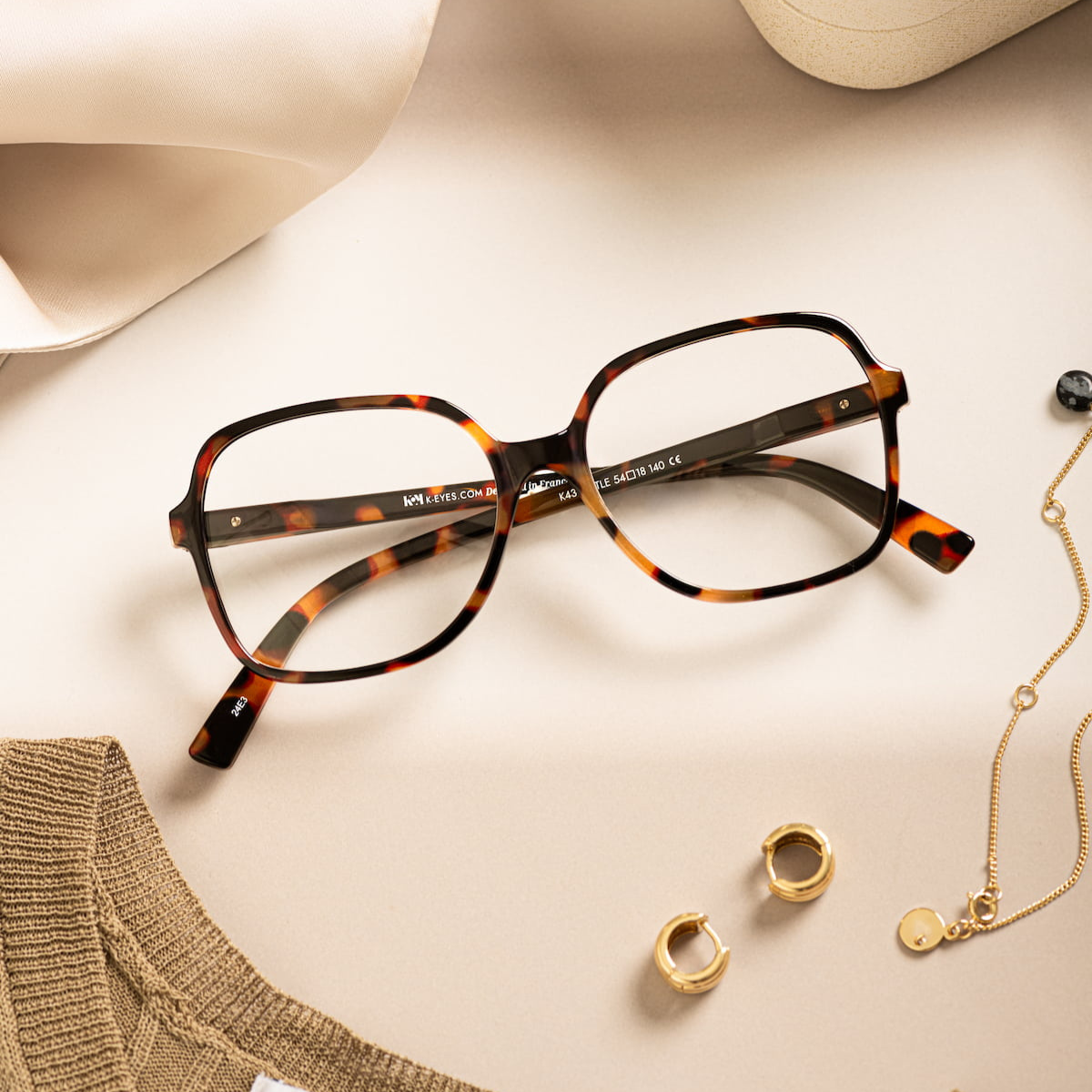 lunettes-de-lecture-femme-tendance-vente-a-domicile-T43