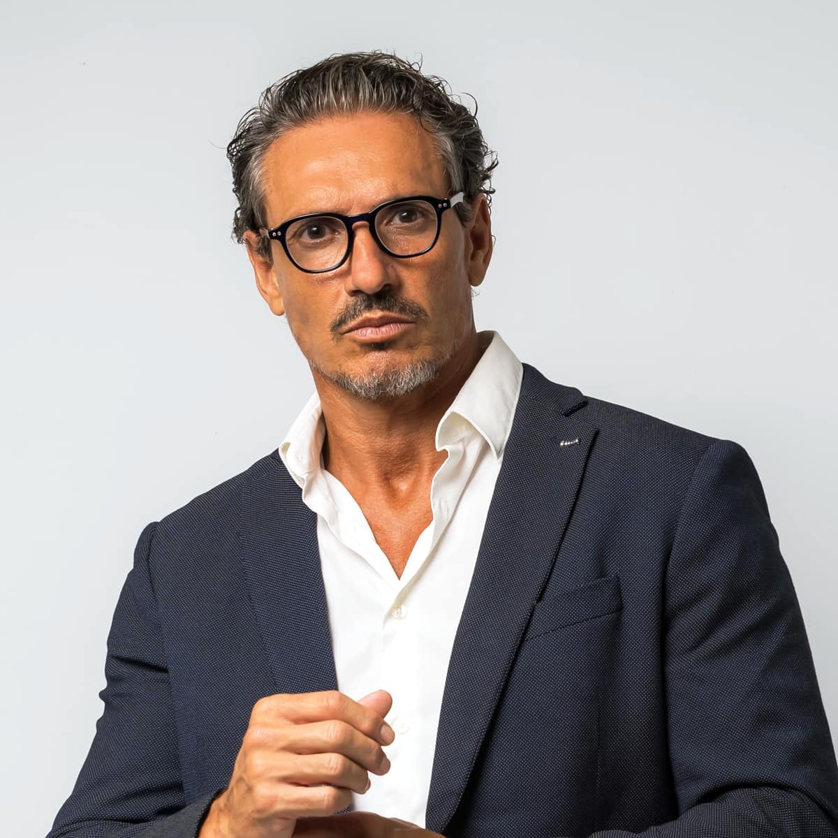 lunettes-de-lecture-homme-vente-a-domicile-T33-BLACK